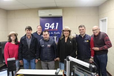 Rádio Campo Aberto Recebeu a Visita da Governadora do Rotary Clube do Distrito 4640